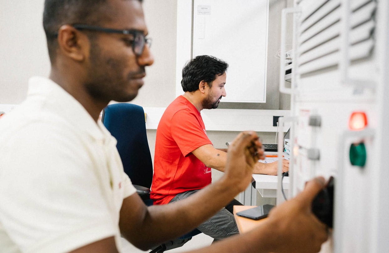 Descriptive alt text